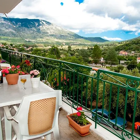 Apartamento Roula Valsamata