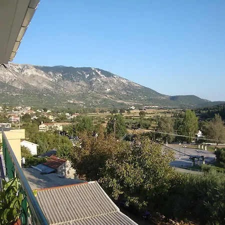 Roula Valsamata